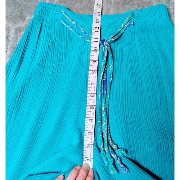 Ninon de Lenclos Crepe Midi Shorts WOMENS SIZE MED Vtg 80s 100% Rayon Cruisewear - Picture 5 of 7